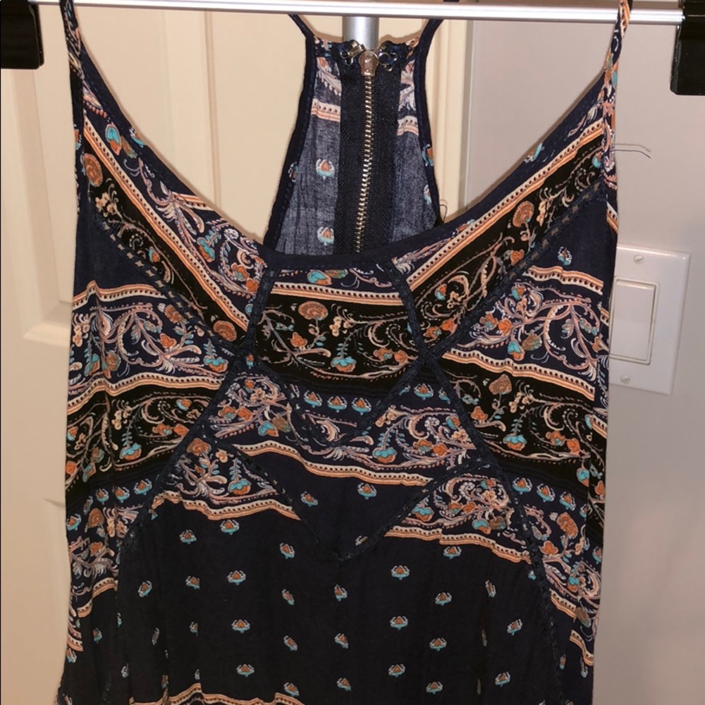One Way Patterned Dress - Picture 2 of 5